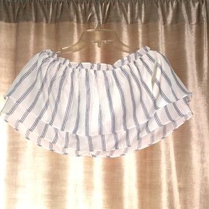 Tobi white + blue crop tube top